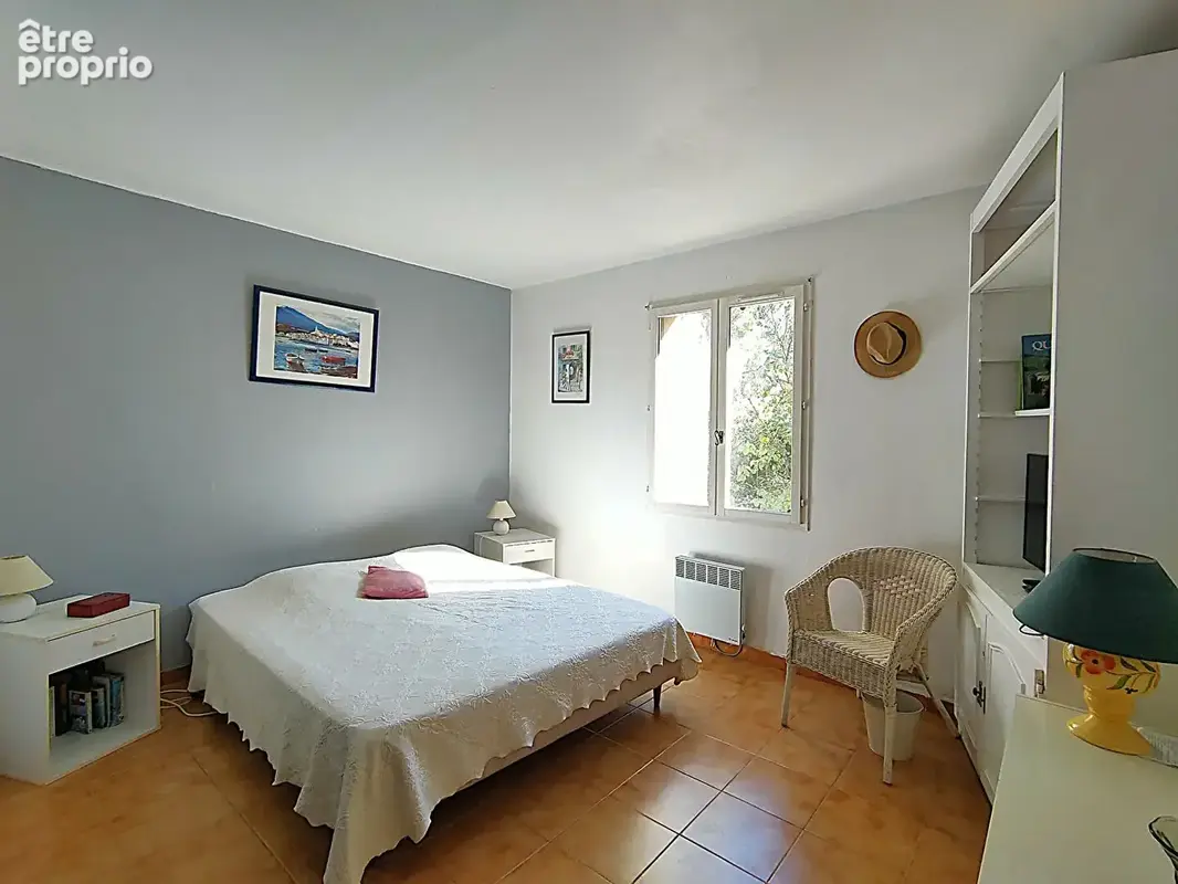 Propriété familiale spacieuse de type 8 à vendre à Garéoult sur 2000m² de terrain - photo 10