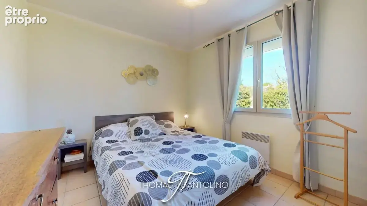 En exclusivite - plain pied - 4 chambres - piscine - panneaux solaire - photo 14