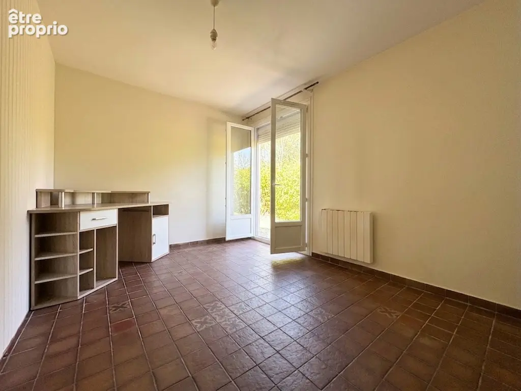 Une charmante maison avec dépendance à deux pas du bourg de Veigné - photo 7