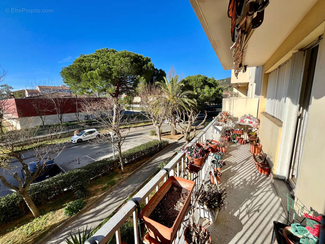 Appartement à HYERES
