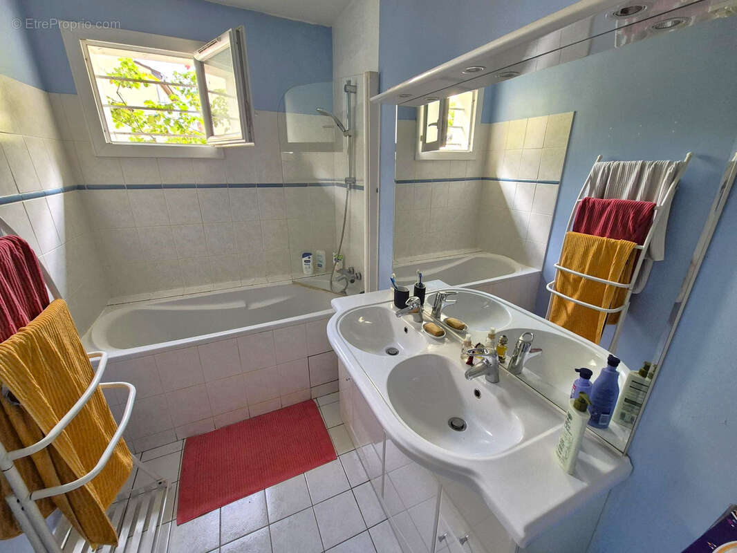 Maison à JOUY-EN-JOSAS