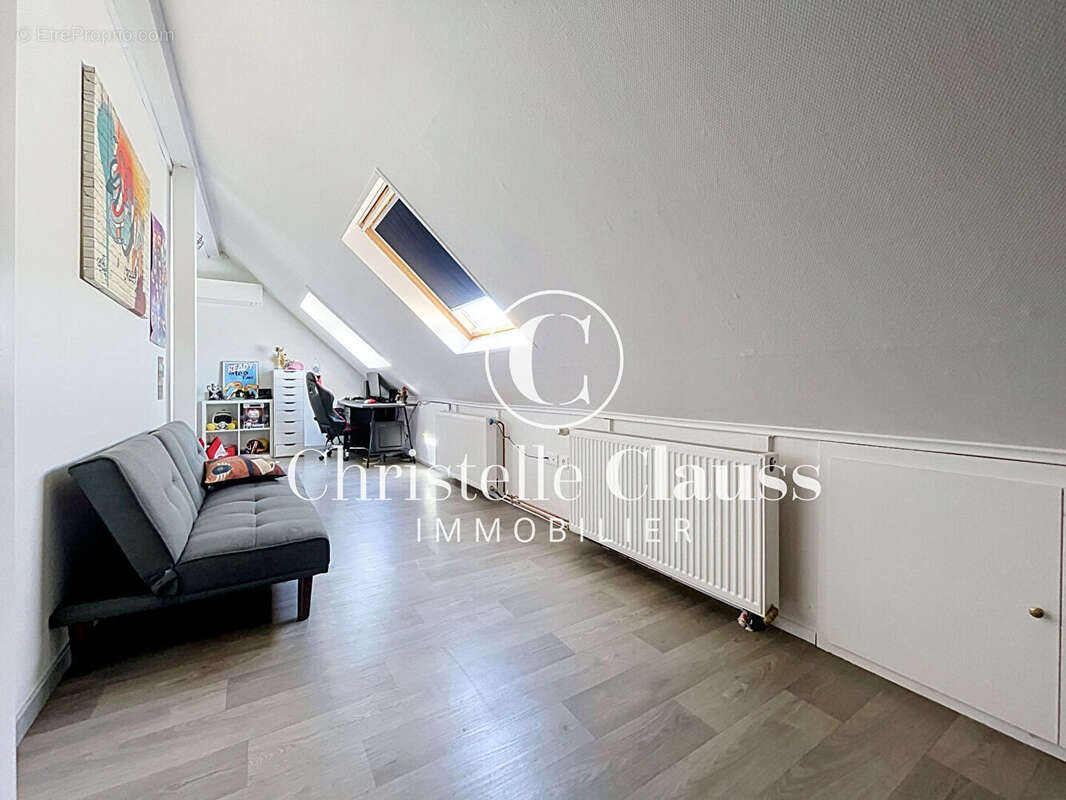 Maison 5 pièces 140m2 - photo 8