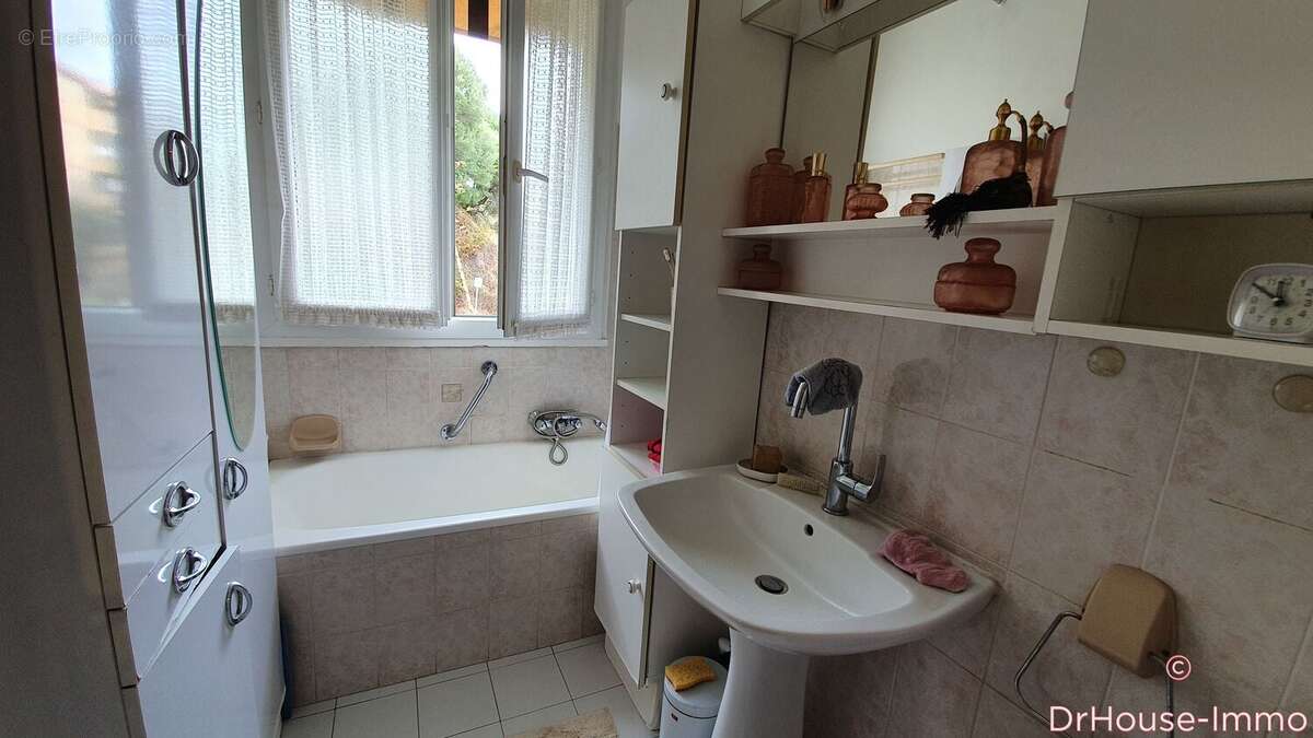 Appartement 64 m² à Ajaccio  - photo 7