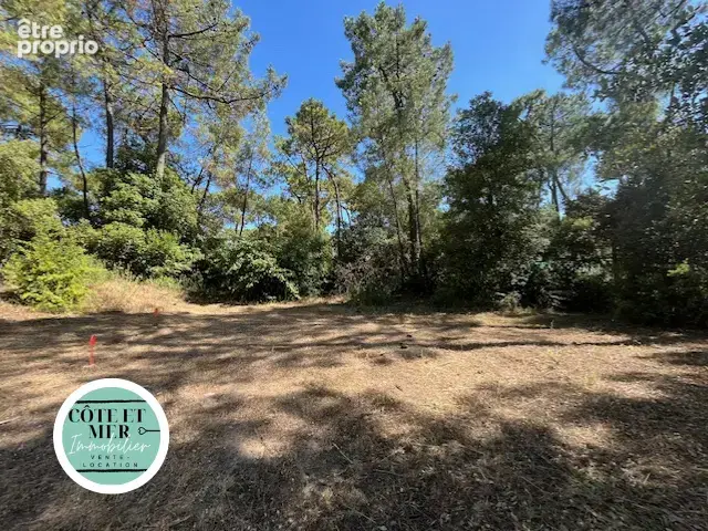 Terrain constructible dans un quartier prise - photo 2
