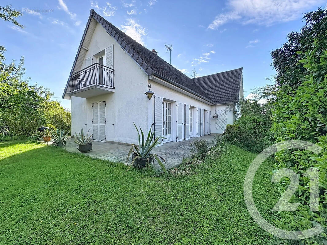 Maison à SAINT-ANDRE-LES-VERGERS