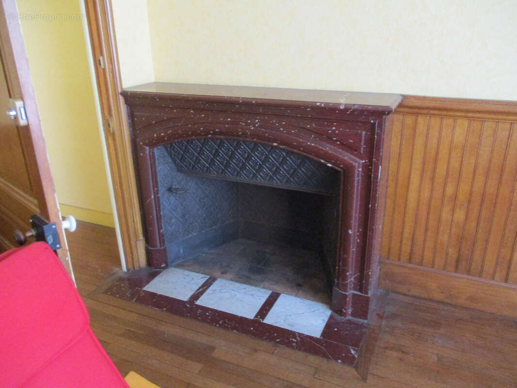 Centre Couhé. - photo 11