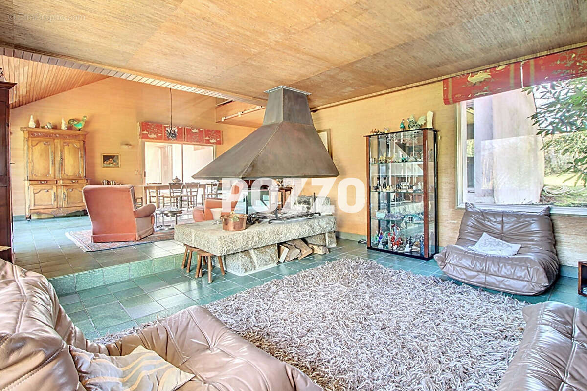 Maison à SAINT-PAIR-SUR-MER