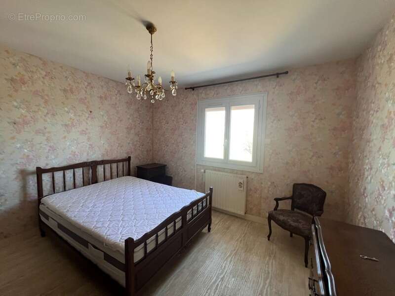 Maison à LINARDS
