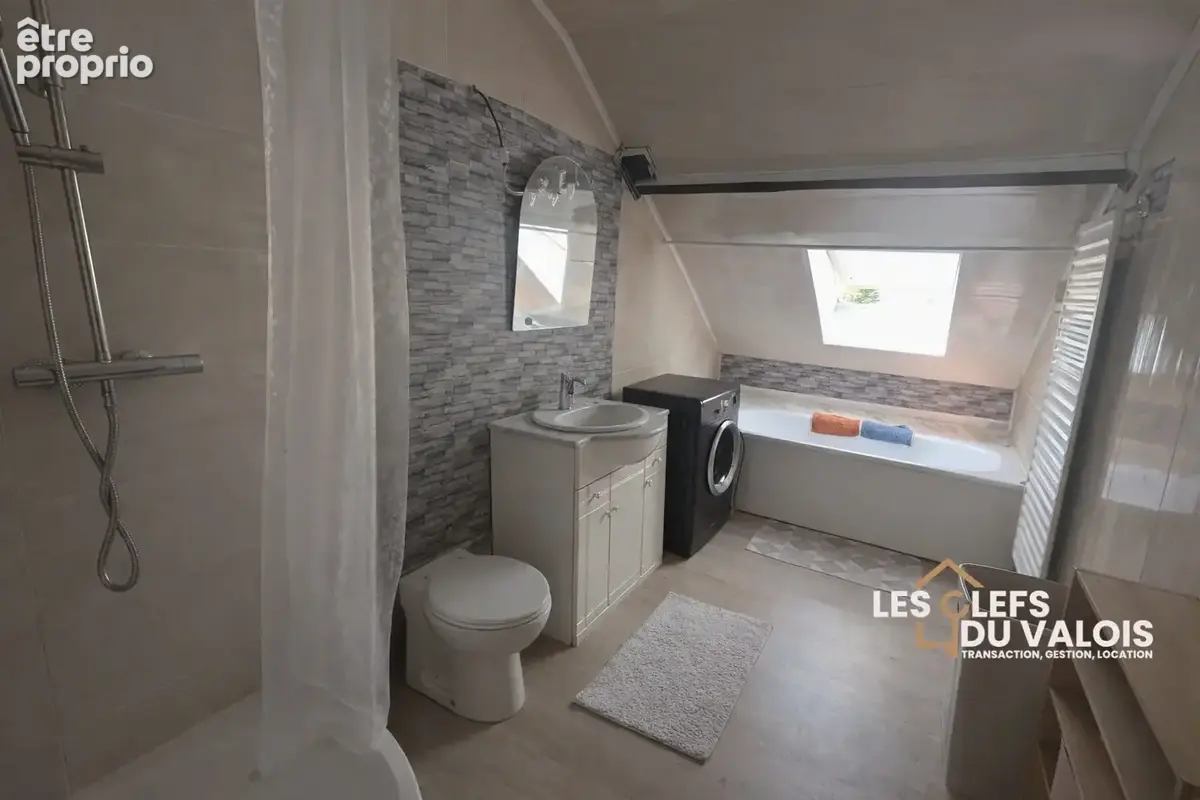 Maison 99 m² à Crepy-En-Valois  - photo 8