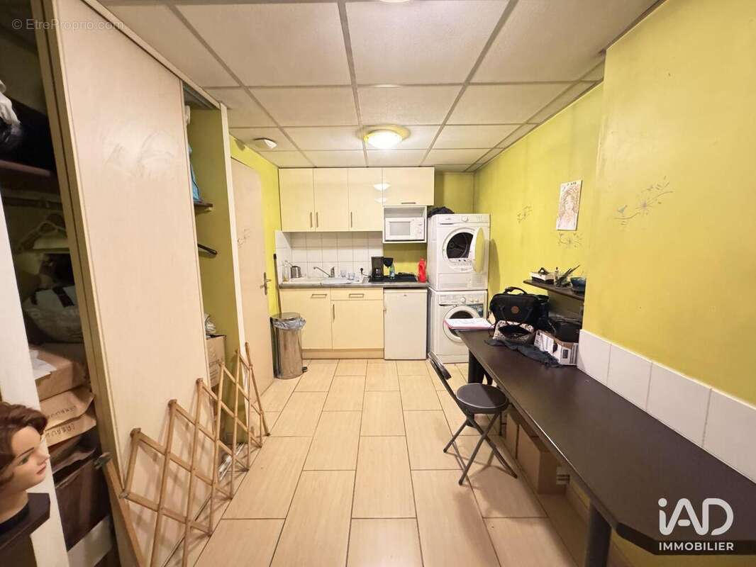 Photo 4 - Commerce à AUCAMVILLE