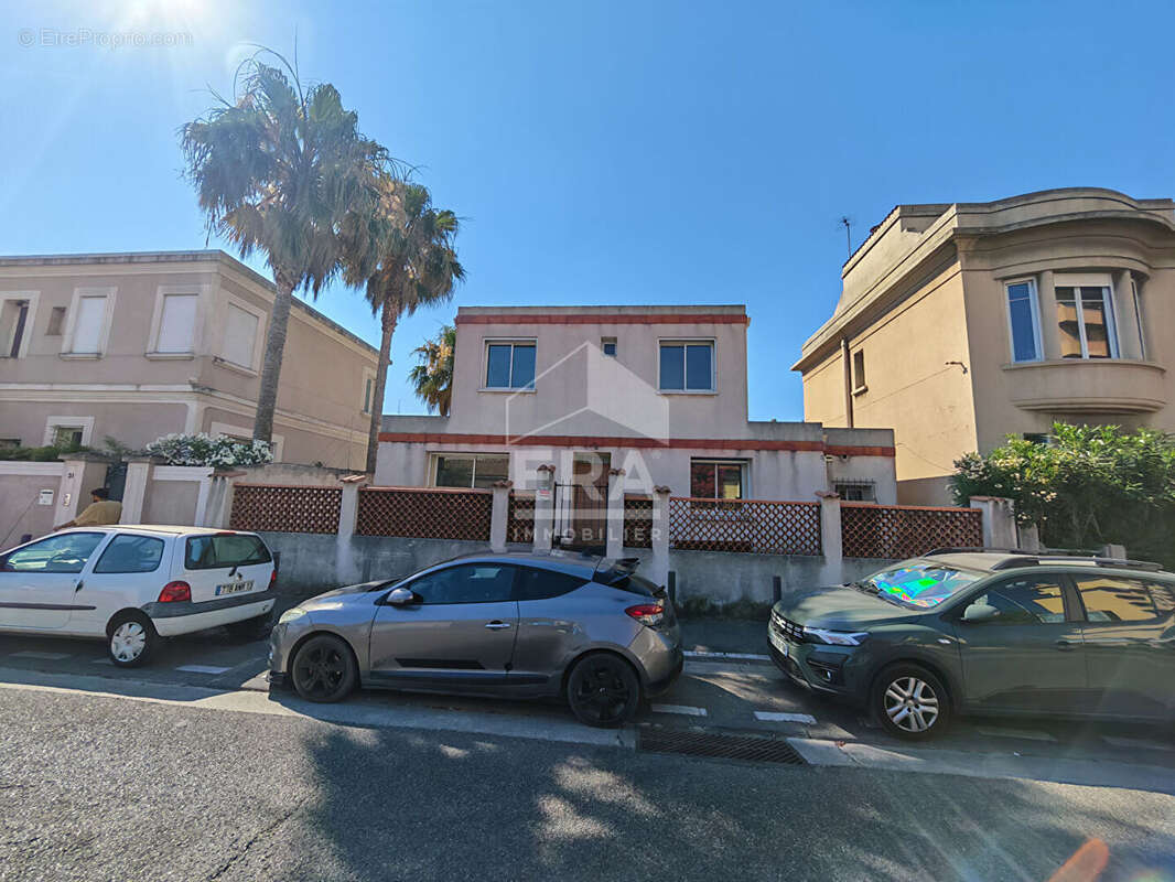 Maison à MARSEILLE-9E