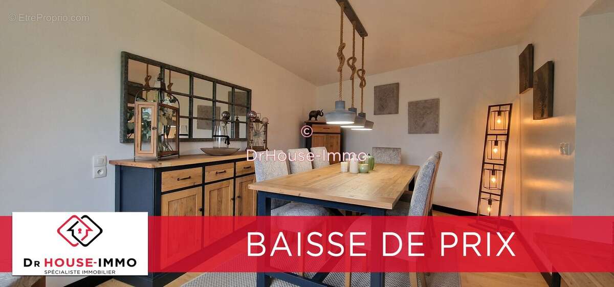 Maison à COURGENARD