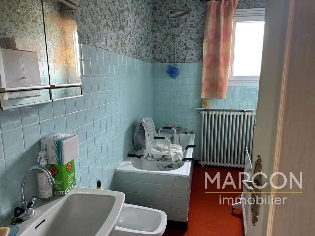 Maison à LA SOUTERRAINE