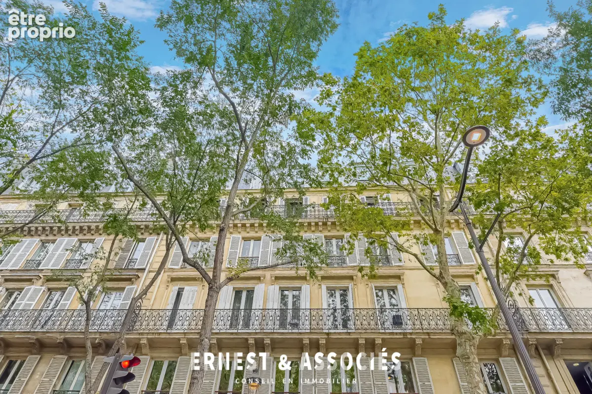 Appartement 3 pièces 64 m² à vendre à Paris-10e (75010) - photo 9