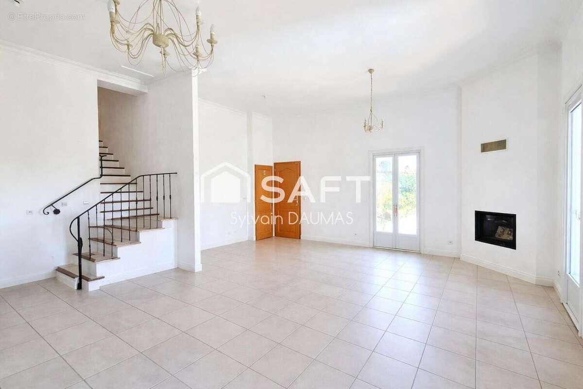 Photo 4 - Maison à TOULON