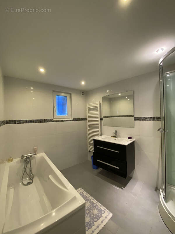 Maison à LORIOL-SUR-DROME