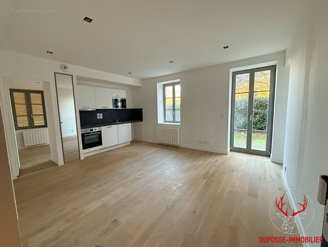 Appartement à TASSIN-LA-DEMI-LUNE