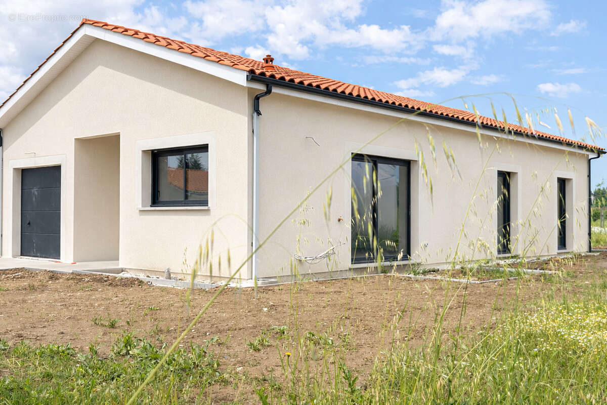 Maison à SAINTE-BAZEILLE