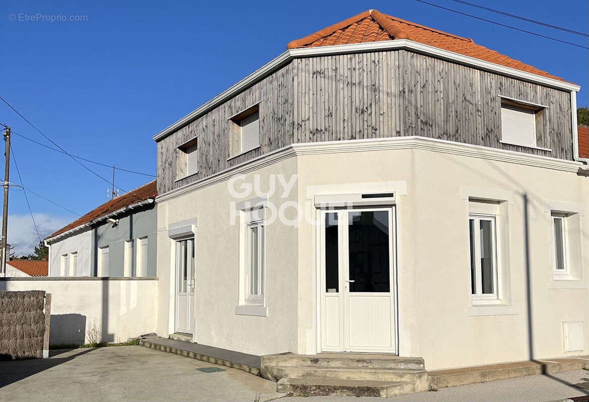 Maison à SAINT-HILAIRE-DE-RIEZ