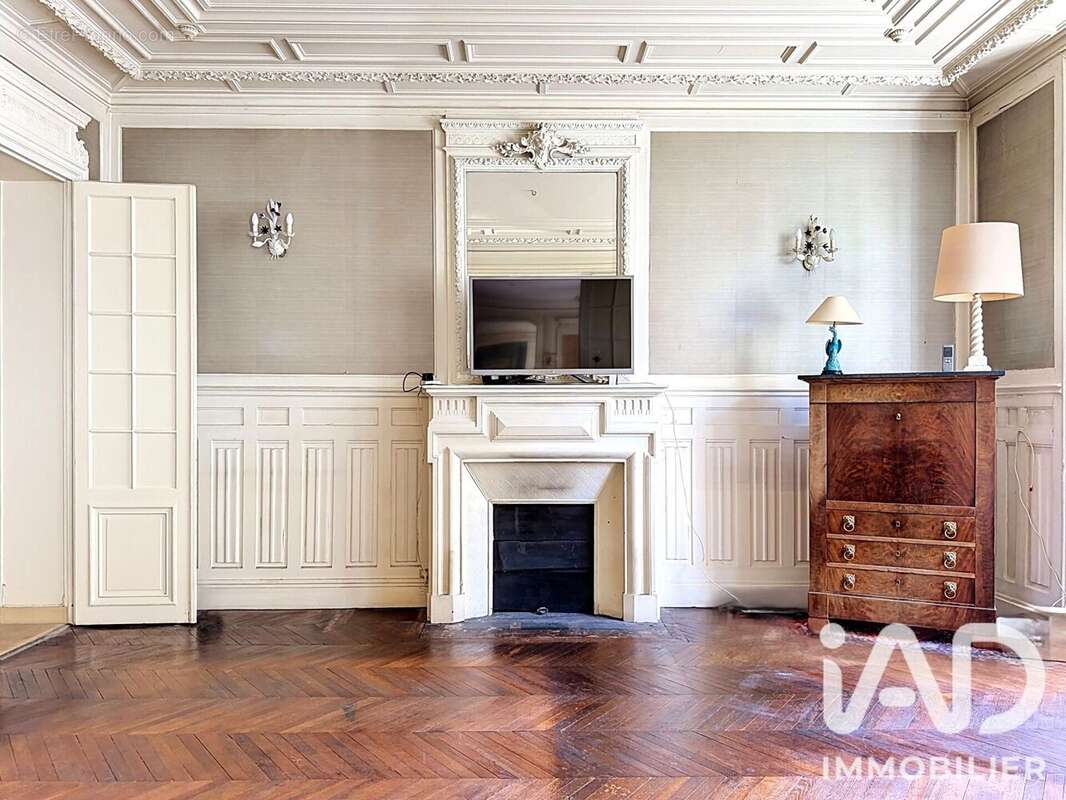 Photo 4 - Appartement à PARIS-16E
