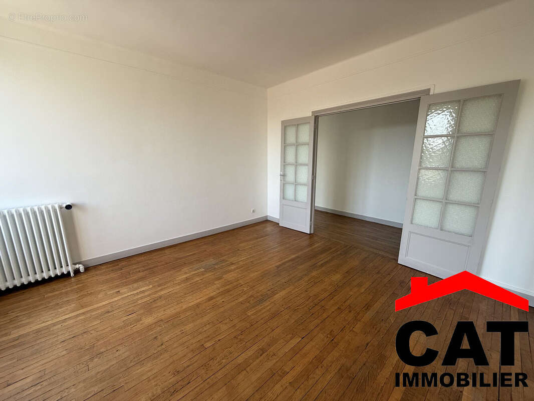 Appartement 80 m² à Montereau-Fault-Yonne  - photo 4