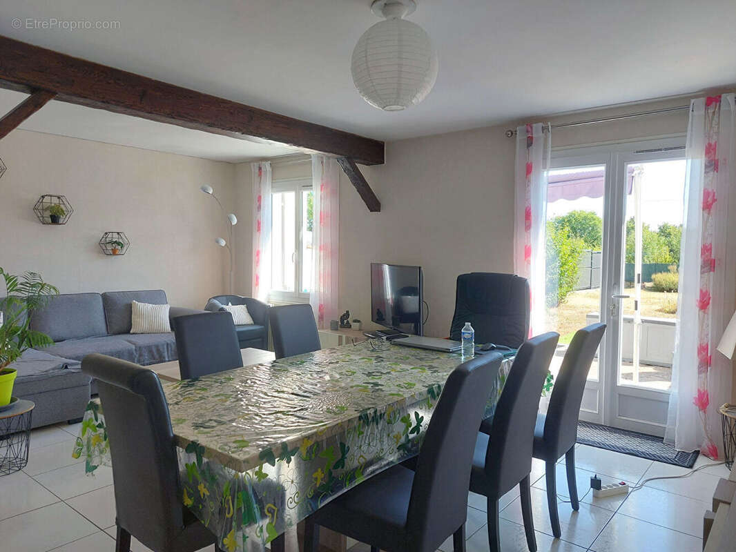 Maison Bourges 4 pièces 94.80 m2 - photo 4
