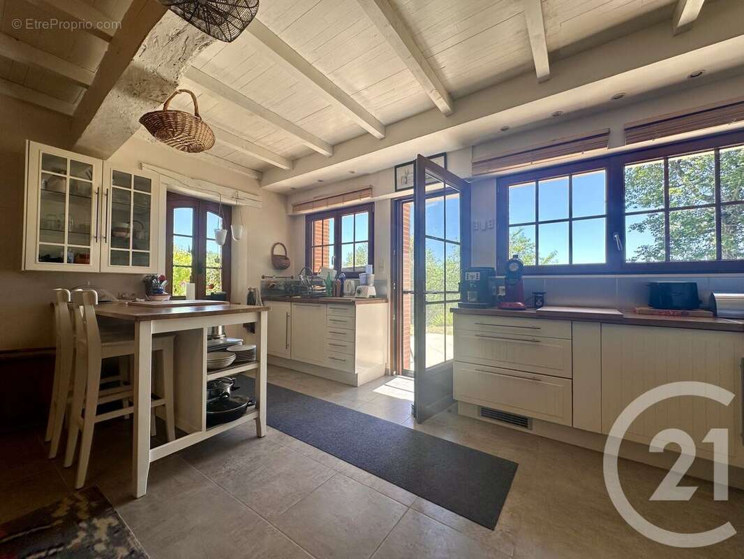 Maison à MONTGAILLARD