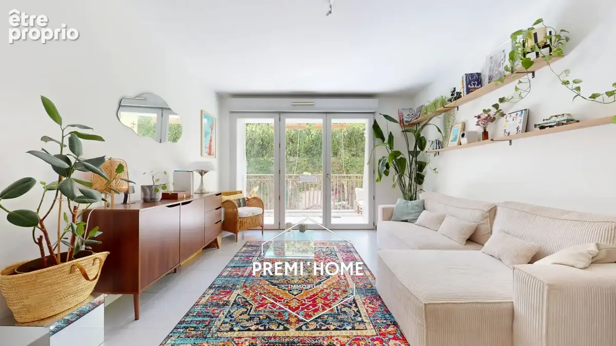 Appartement à MARSEILLE-4E