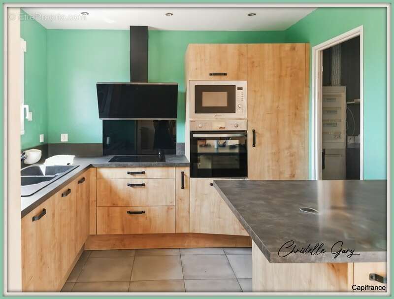 Maison à LAGARDELLE-SUR-LEZE