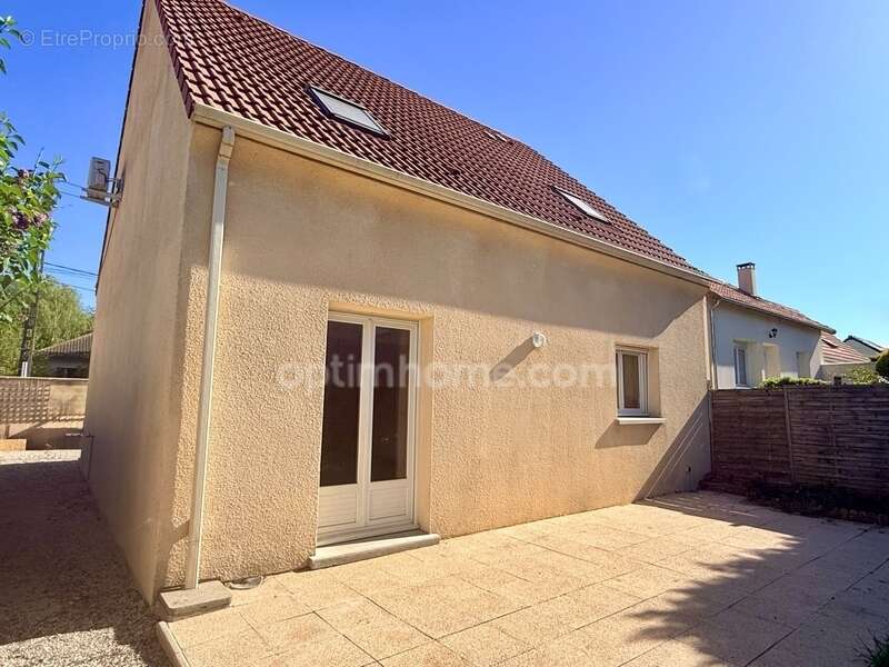 Maison à NANGIS