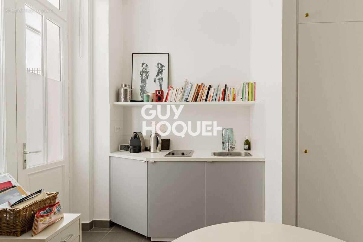 Appartement à PARIS-6E