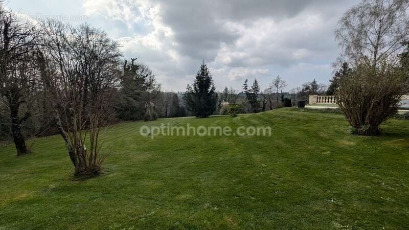 Maison à SAINT-MESMIN