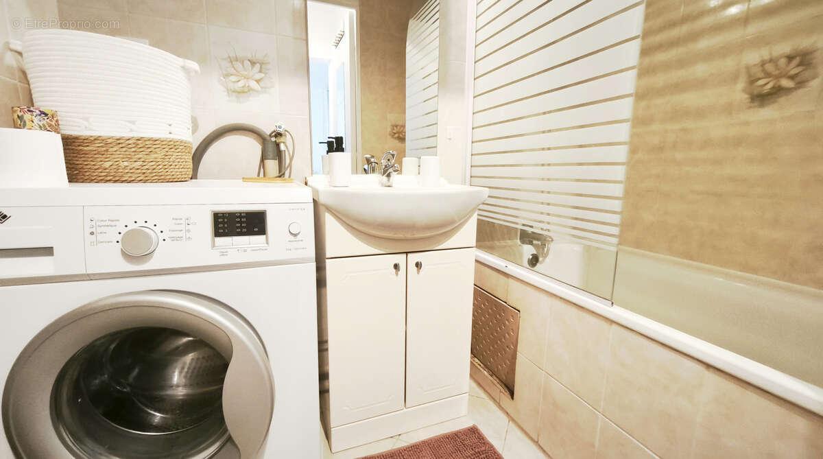 Appartement à SAINT-ANDRE-LES-VERGERS