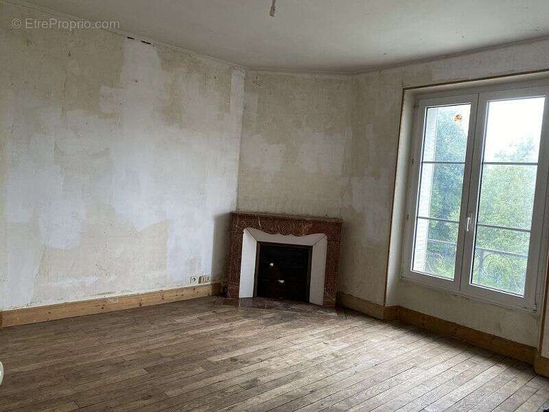 Maison 144 m² à Dun-Sur-Meuse  - photo 7