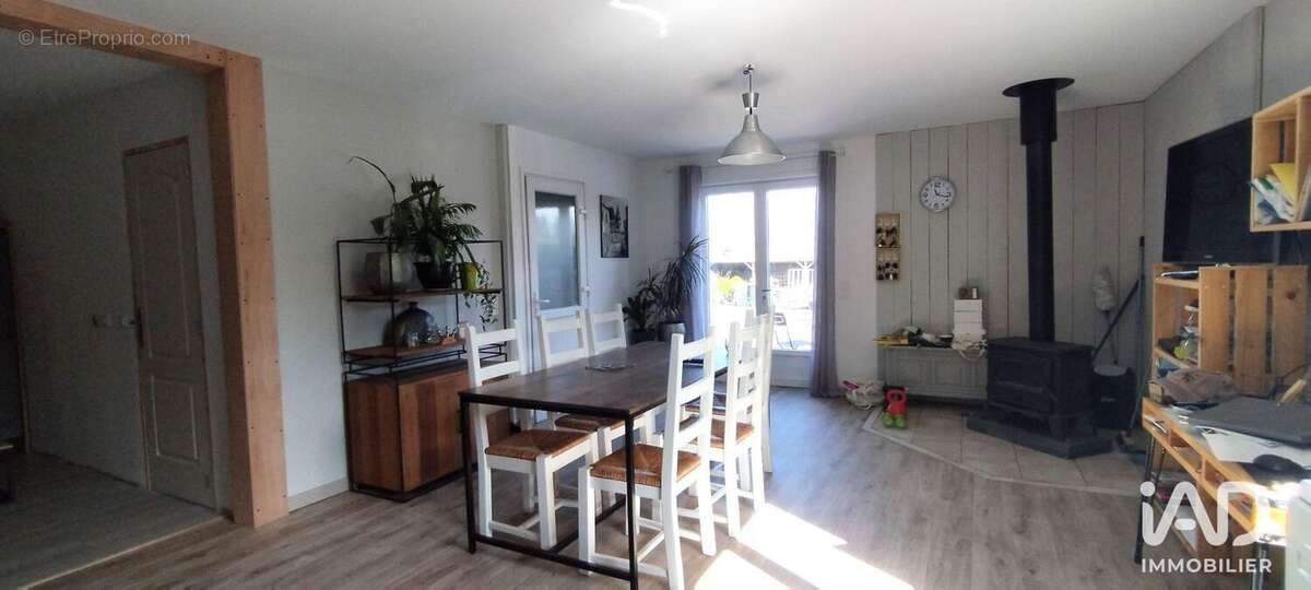 Photo 4 - Commerce à FONTENAY-LE-COMTE