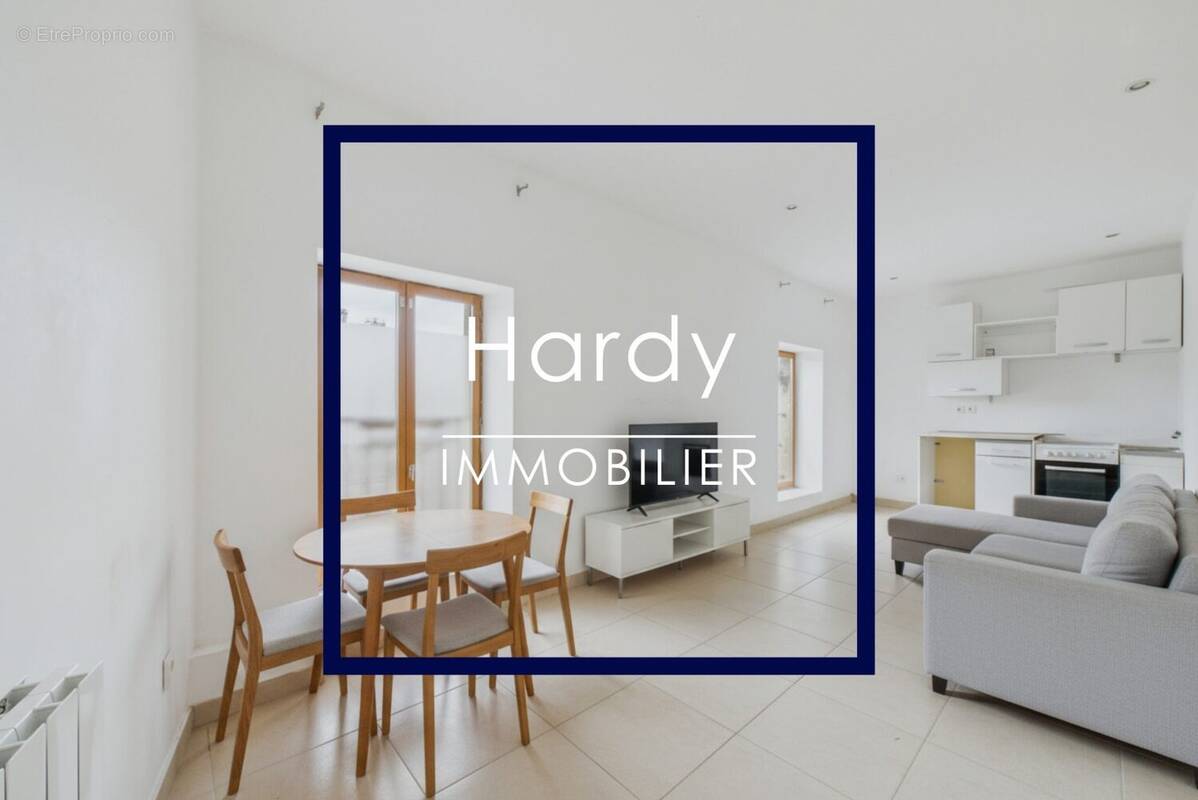 Appartement à PIERRELAYE