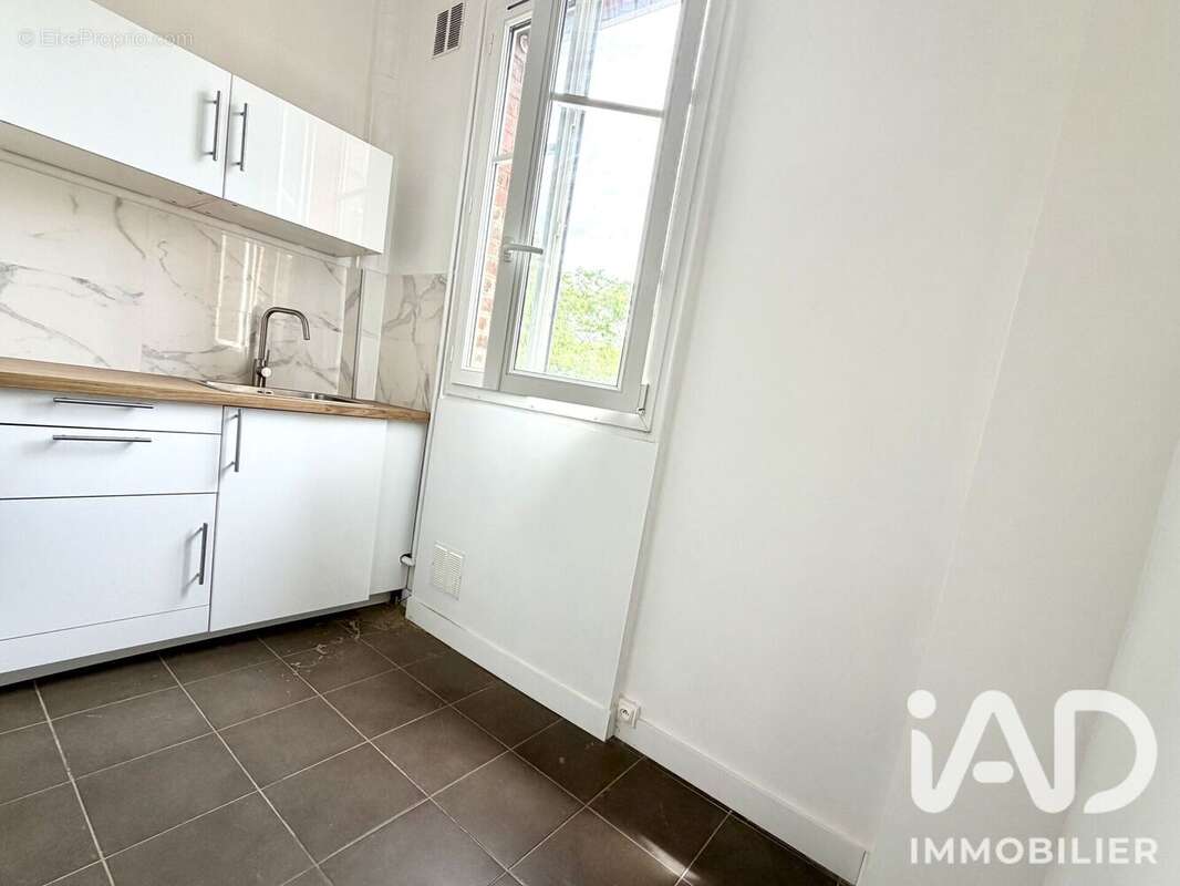 Photo 7 - Appartement à SURESNES