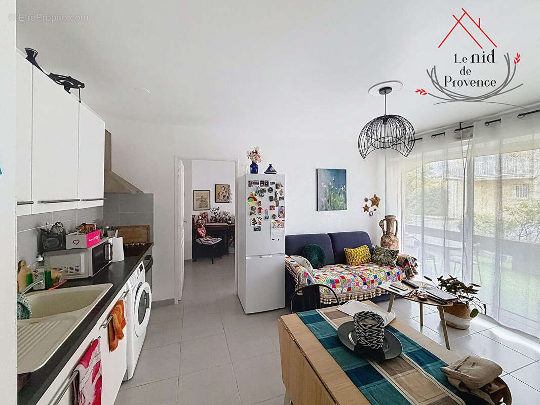 Appartement à L'ISLE-SUR-LA-SORGUE