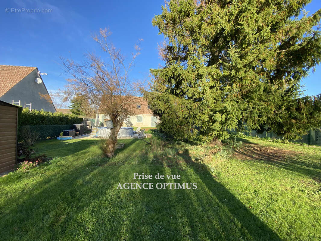 Maison à COURLON-SUR-YONNE