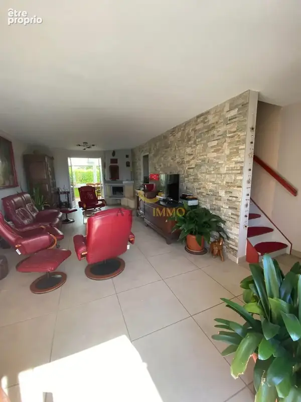 Maison 118 m² à Bressuire  - photo 5