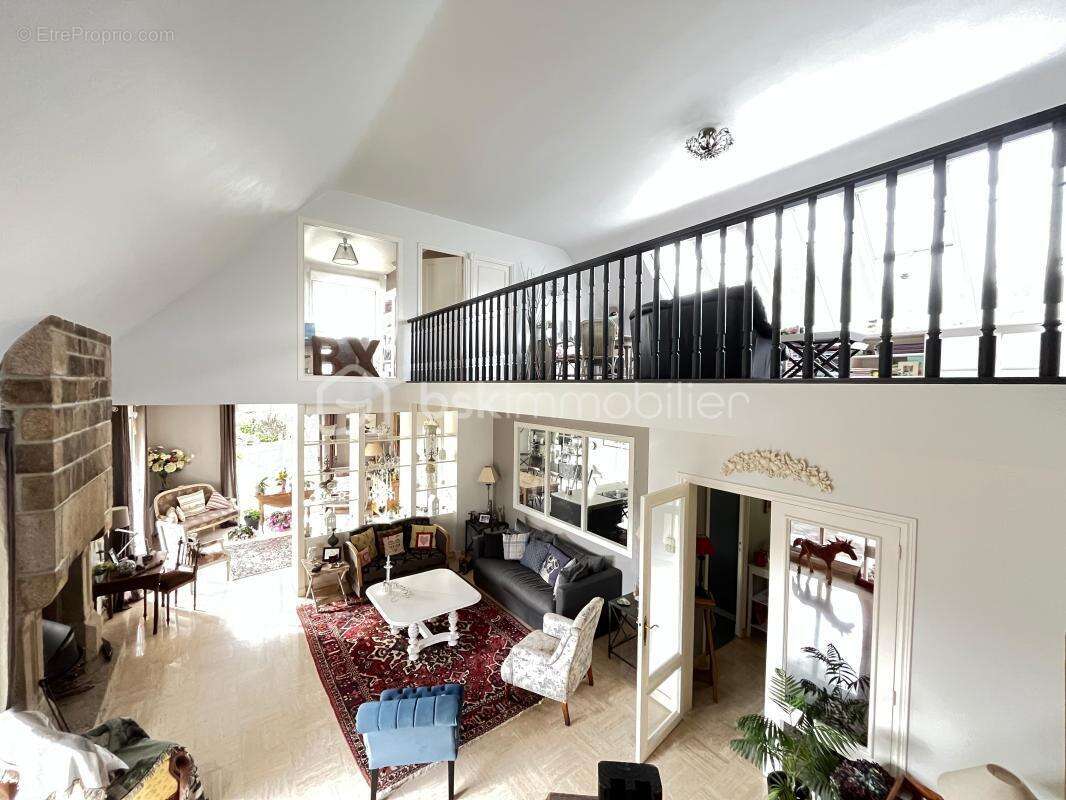 Maison à PLOUEDERN