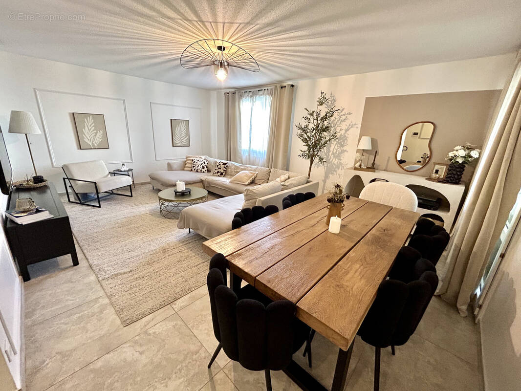 Appartement à VILLE-LA-GRAND