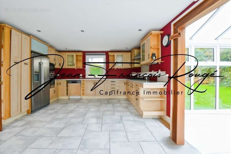 Maison à SAINT-GILLES