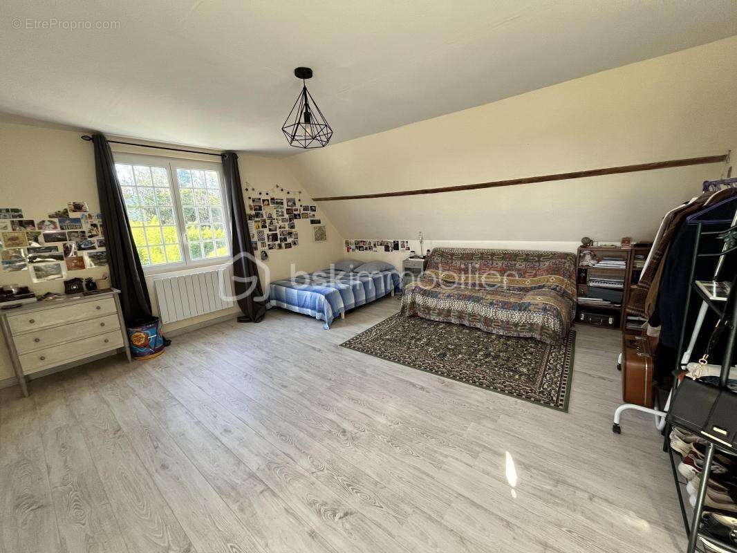 Maison à SAINT-MARTIN-DES-CHAMPS