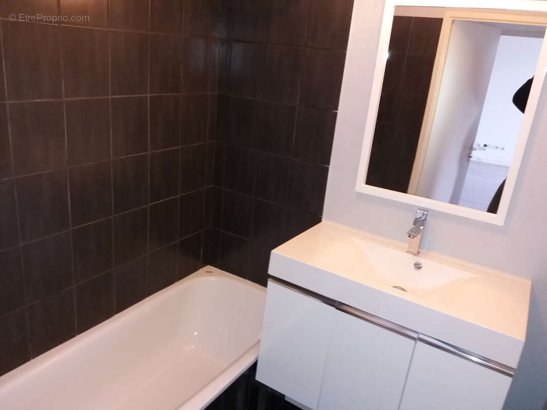 Appartement à CASTELGINEST