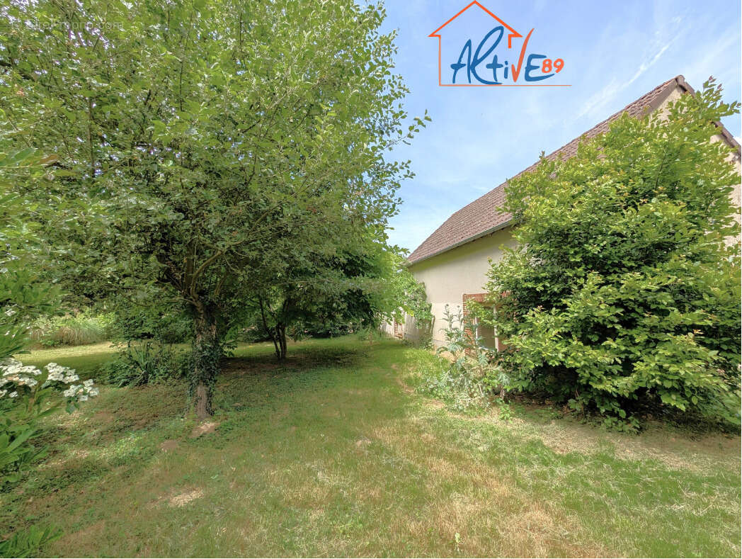 Maison à LES ORMES