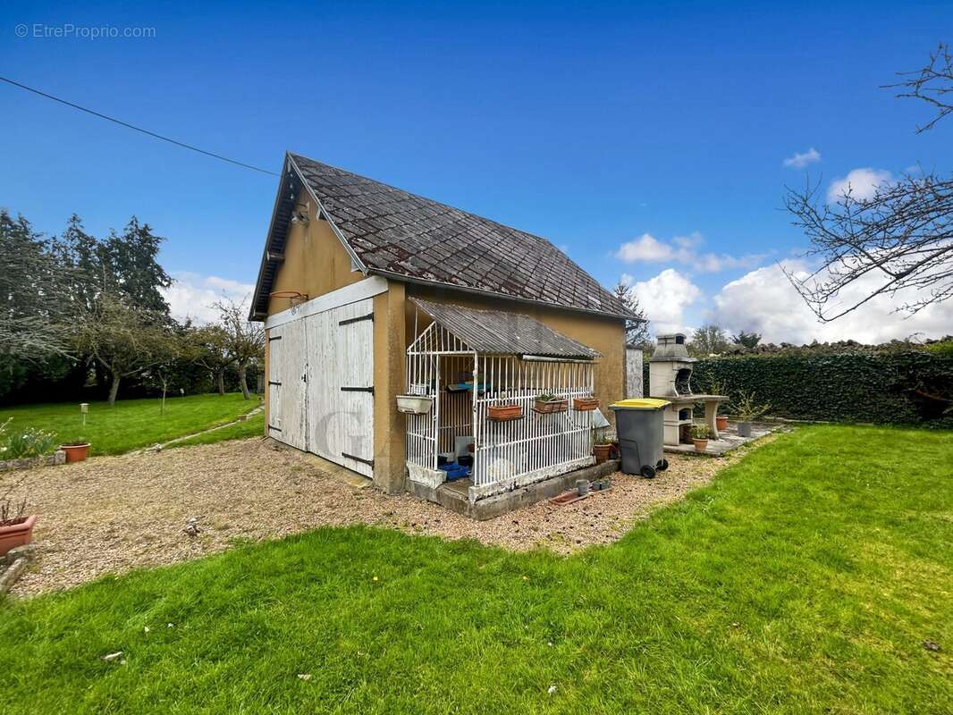 Maison à CONCHES-EN-OUCHE
