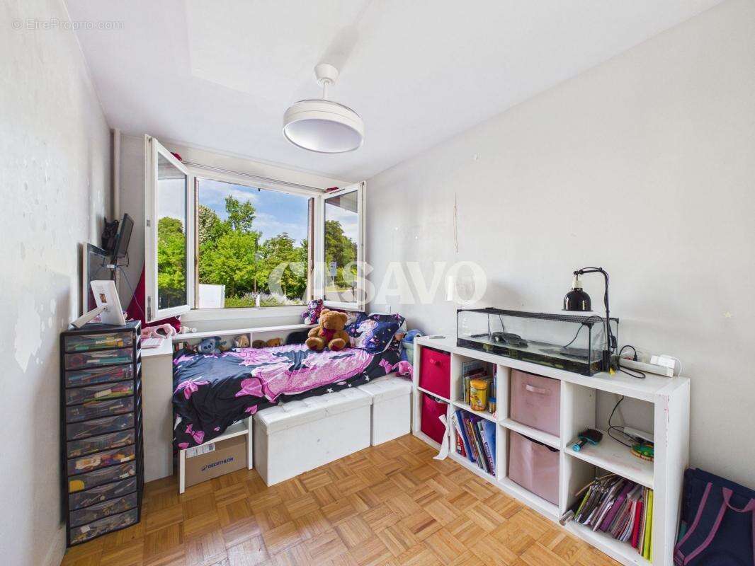 Vente Appartement 4 pièces de 68m² - 92210 Saint-Cloud - photo 9