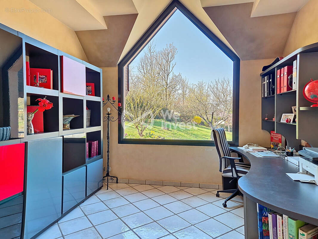 Maison à MARCILLAC-VALLON