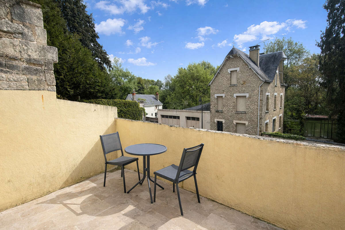 Maison à LOCHES